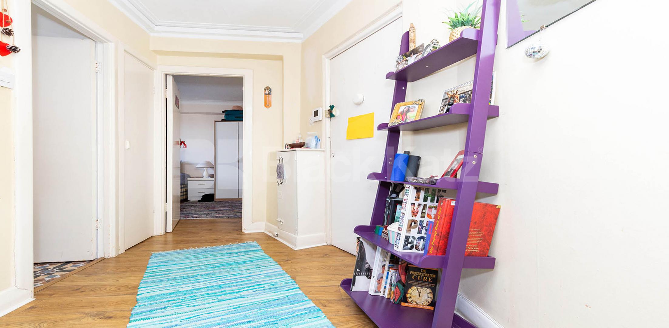 			INC HEATING AND HOT WATER!, 1 Bedroom, 1 bath, 1 reception Flat			 Eton College Road, CHALK FARM/BELSIZE PARK